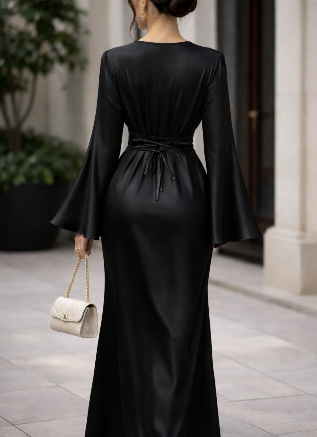 Robe longue satin noir – Image 3